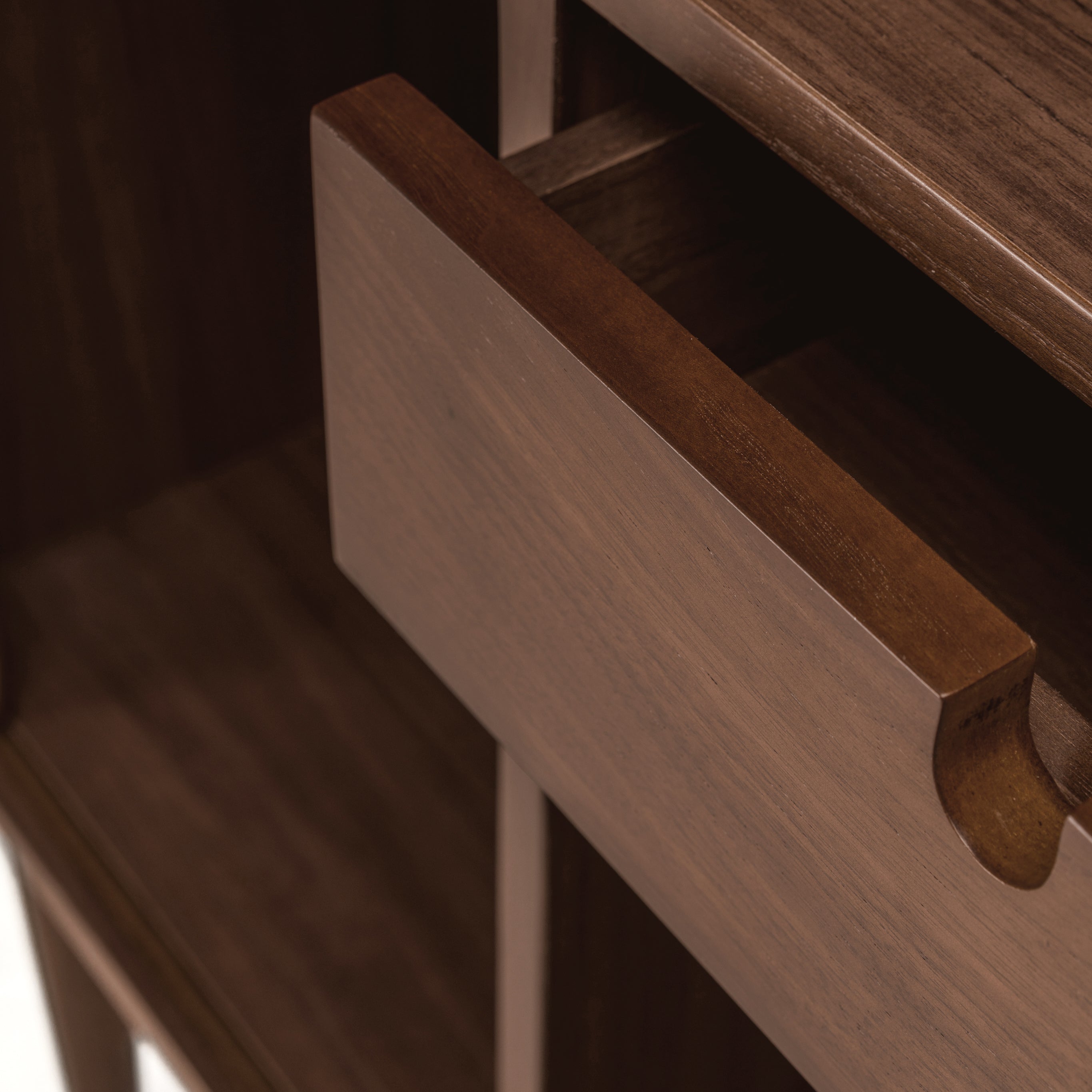 Murray Bar Cabinet