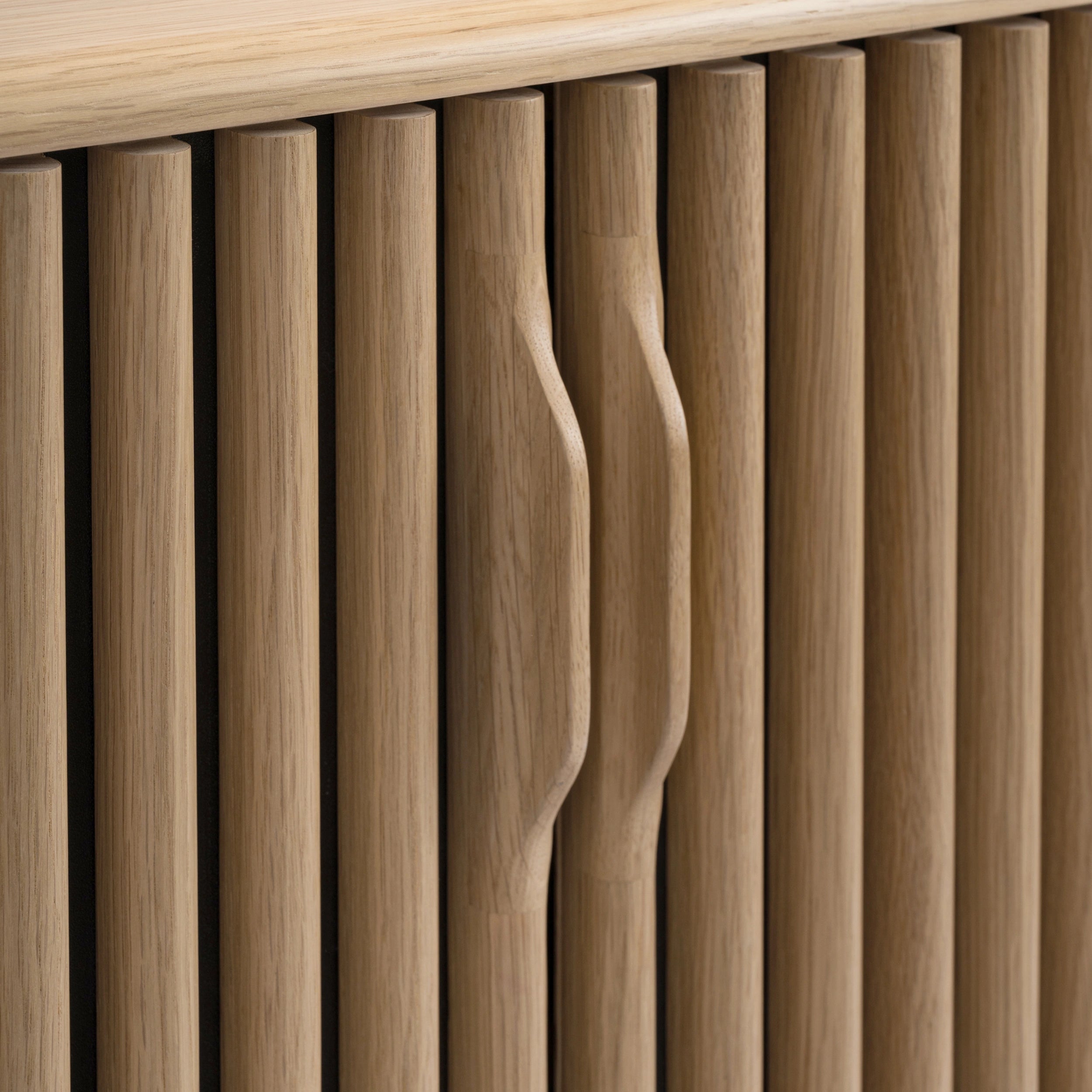 Mirren 63" Oak Slatted Sideboard
